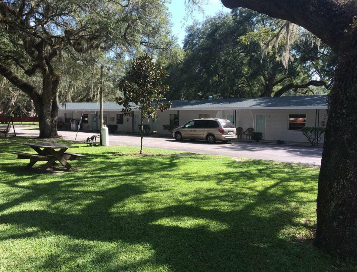 Cindy'S Motel & Rv Park Mayo Esterno foto